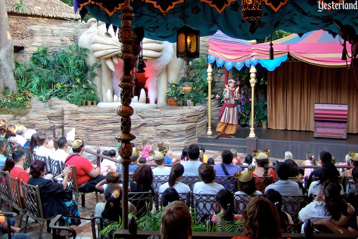 Aladdin’s Oasis Dinner Show at Disneyland