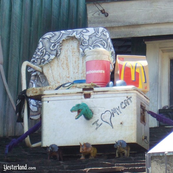 Chair on Restaurantosaurus roof: 2007 by Allen Huffman.