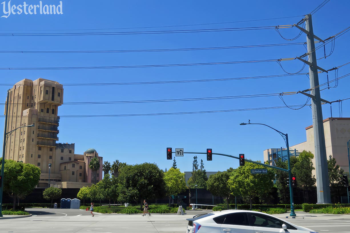 Site of former Disneyland entrance arch, 2014