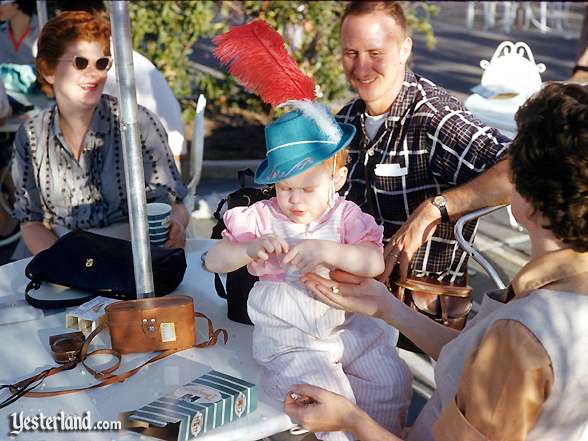 Dressing for Disneyland in the 1950s