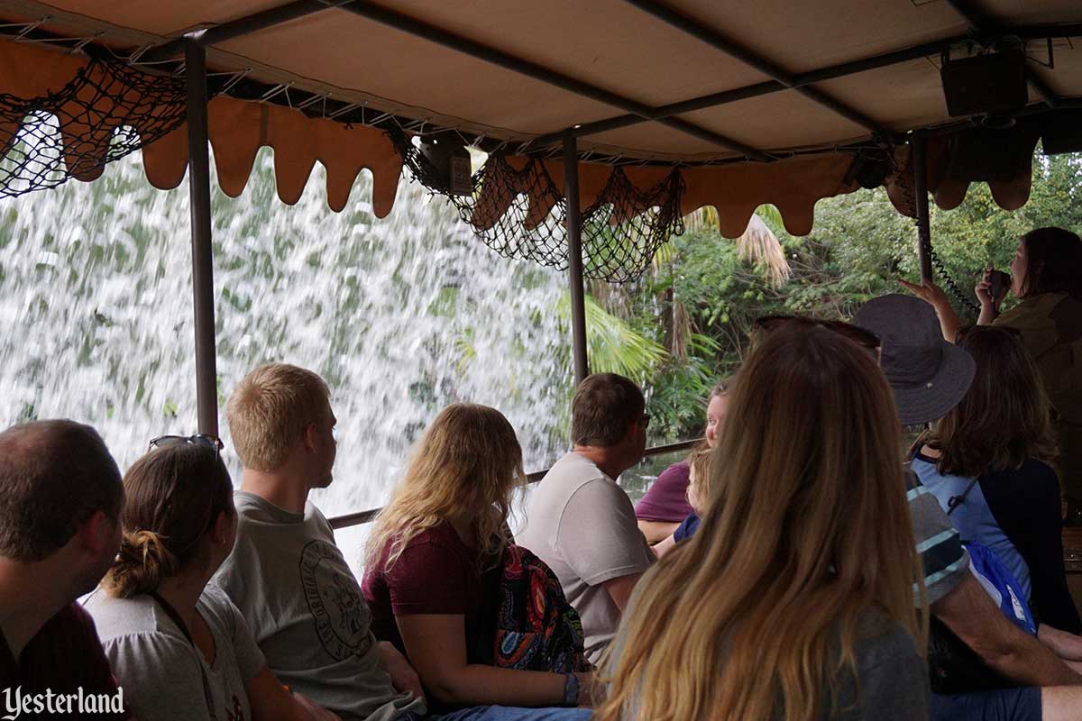 Jungle Cruise Comparisons, Disneyland and Magic Kingdom