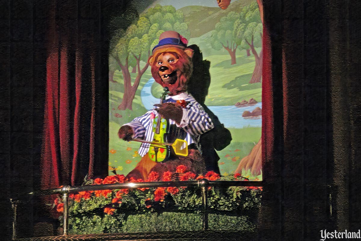 Country Bear Vacation Hoedown at Disneyland