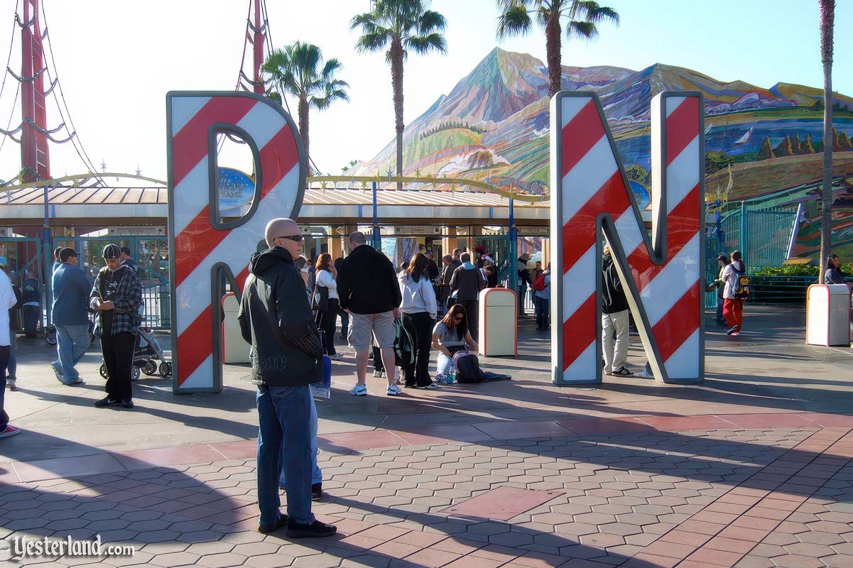 Entrance Letters at Disney's California Adventure