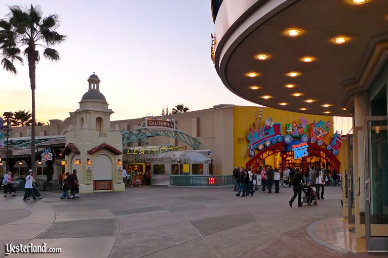 California Zephyr at Disney's California Adventure