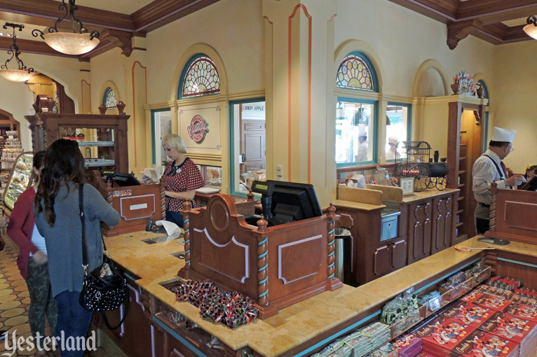 Trolley Treats on Buena Vista Street at Disney California Adventure