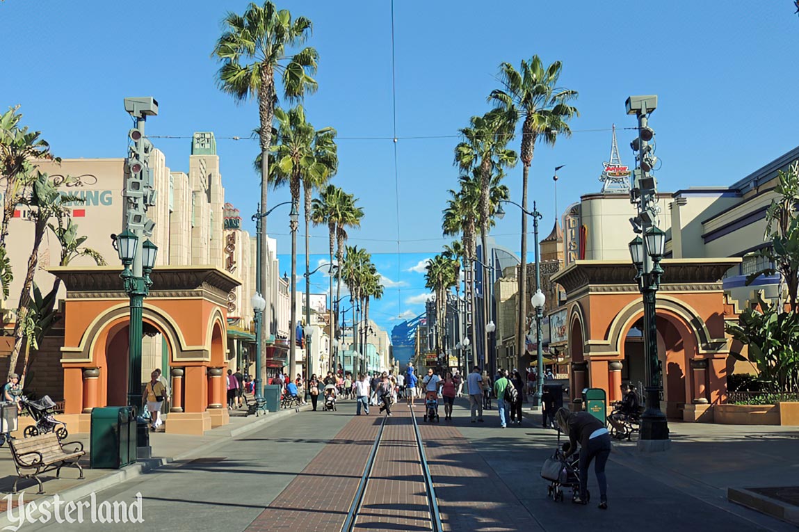 Hollywood Pictures Backlot Elephants at Disney California Adventure