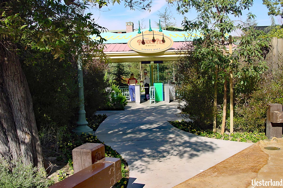 Paradise Pier Hotel Private Entrance at Disney California Adventure