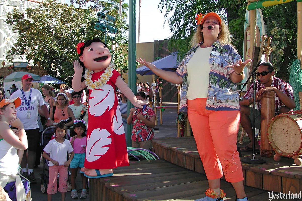 Lilo & Stitch’s Ohana Luau, Lilo and hostess