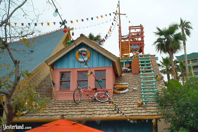 Pizza Oom Mow Mow at Disney's California Adventure