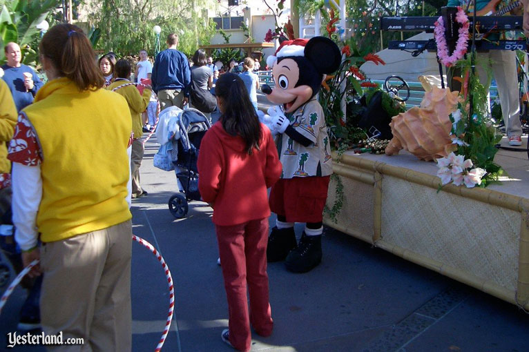 Santa’s Beach Blast at Disney’s California Adventure