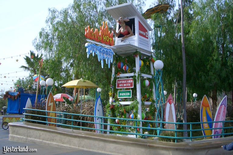 Santa’s Beach Blast at Disney’s California Adventure