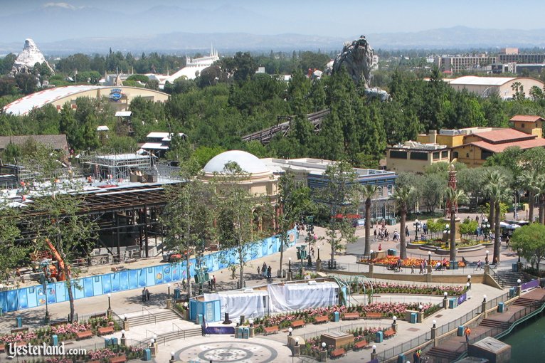 construction wall at Disney's California Adventure