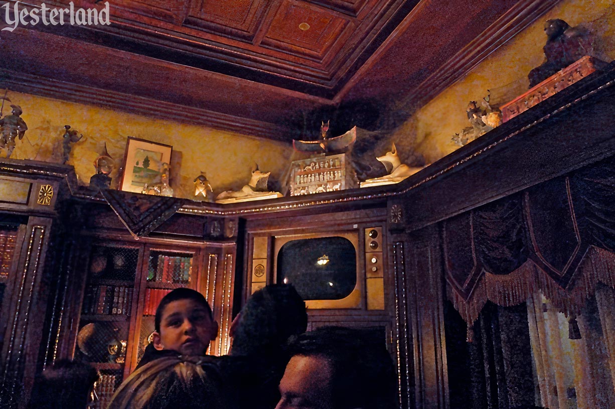 Twilight Zone Tower of Terror at Disney California Adventure