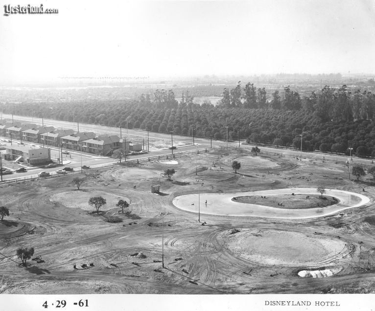 Disneyland Hotel Golf at Yesterland