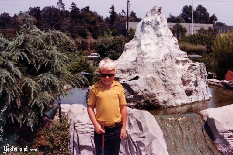 Disneyland Hotel Golf at Yesterland