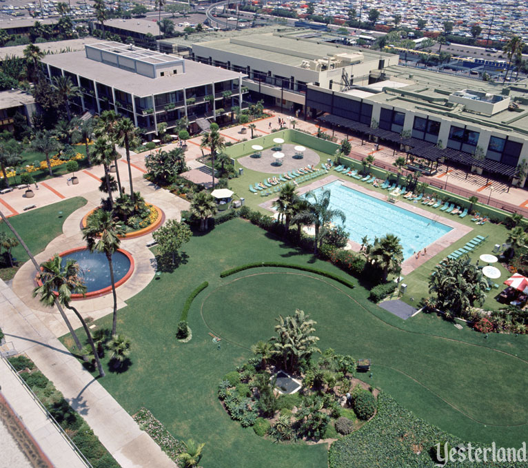 Disneyland Hotel Golf at Yesterland