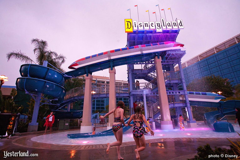 Never Land Pool at Disneyland Hotel, Disneyland Resort