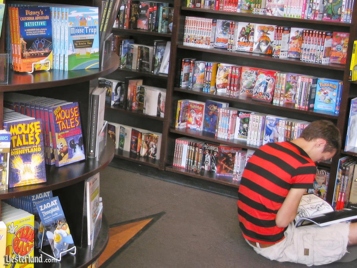 Compass Books at Downtown Disney, Disneyland Resort