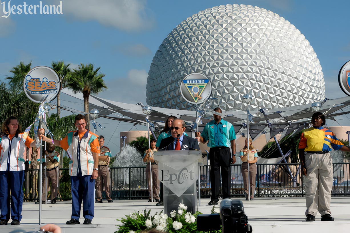 Spaceship Earth fully restored, October 1, 2007