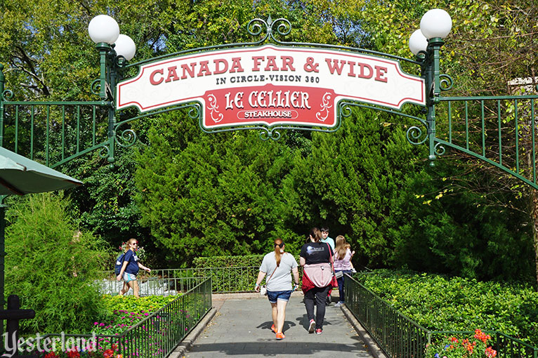 >Canada Far and Wide in Circle-Vision 360 at Epcot