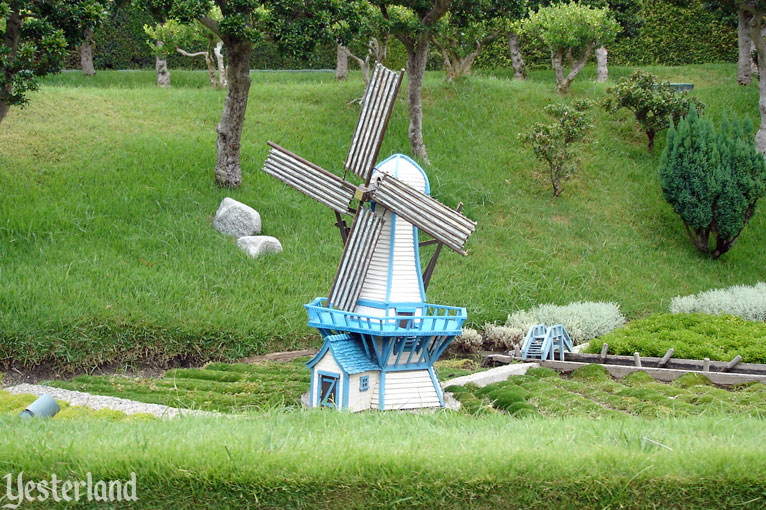 The Old Mill at Storybook Land, Disneyland