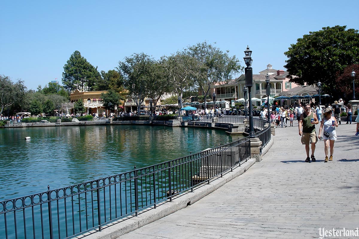 Dixieland Bandstand at Disneyland