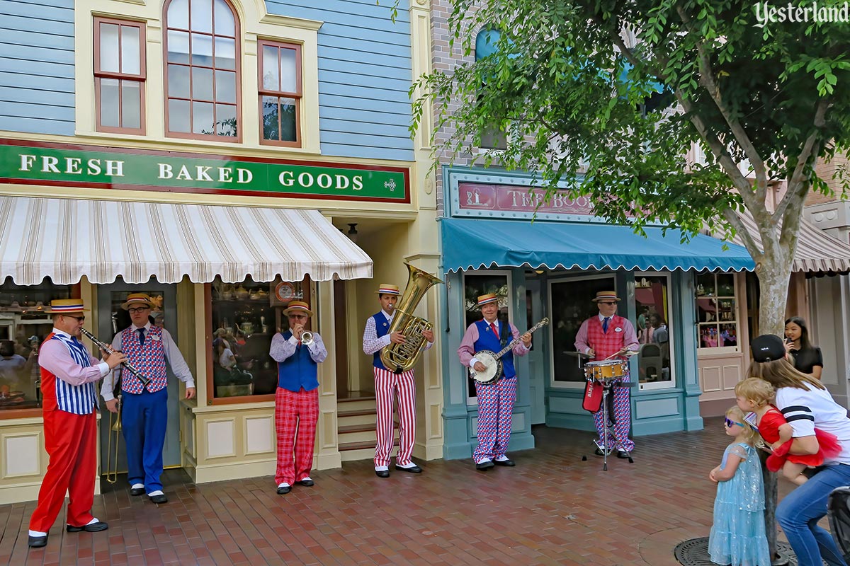 Dixieland Bandstand at Disneyland