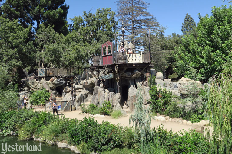 Castle Rock, Disneyland