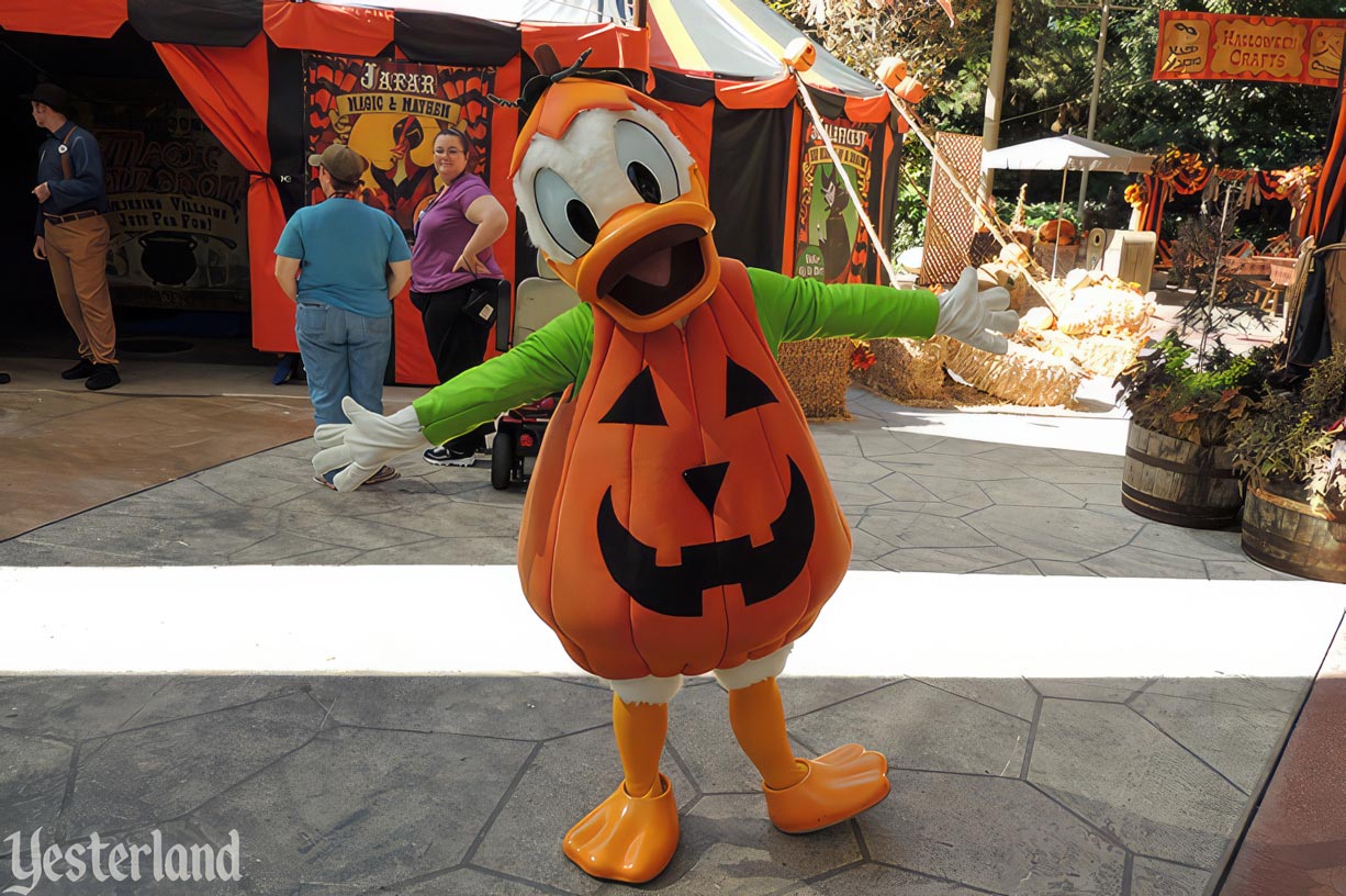 Halloween Carnival at Big Thunder Ranch Jamboree, Disneyland