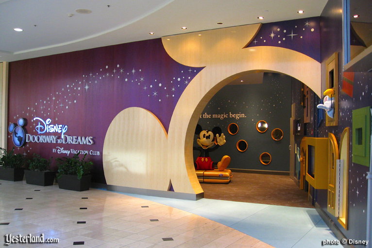 Disney's Doorway to Dreams at Roosevelt Field, Garden City, New York