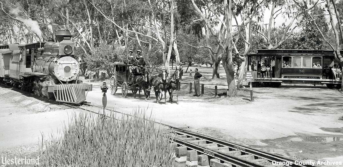 San Francisco Cable Car Ride at Knott's Berry Farm