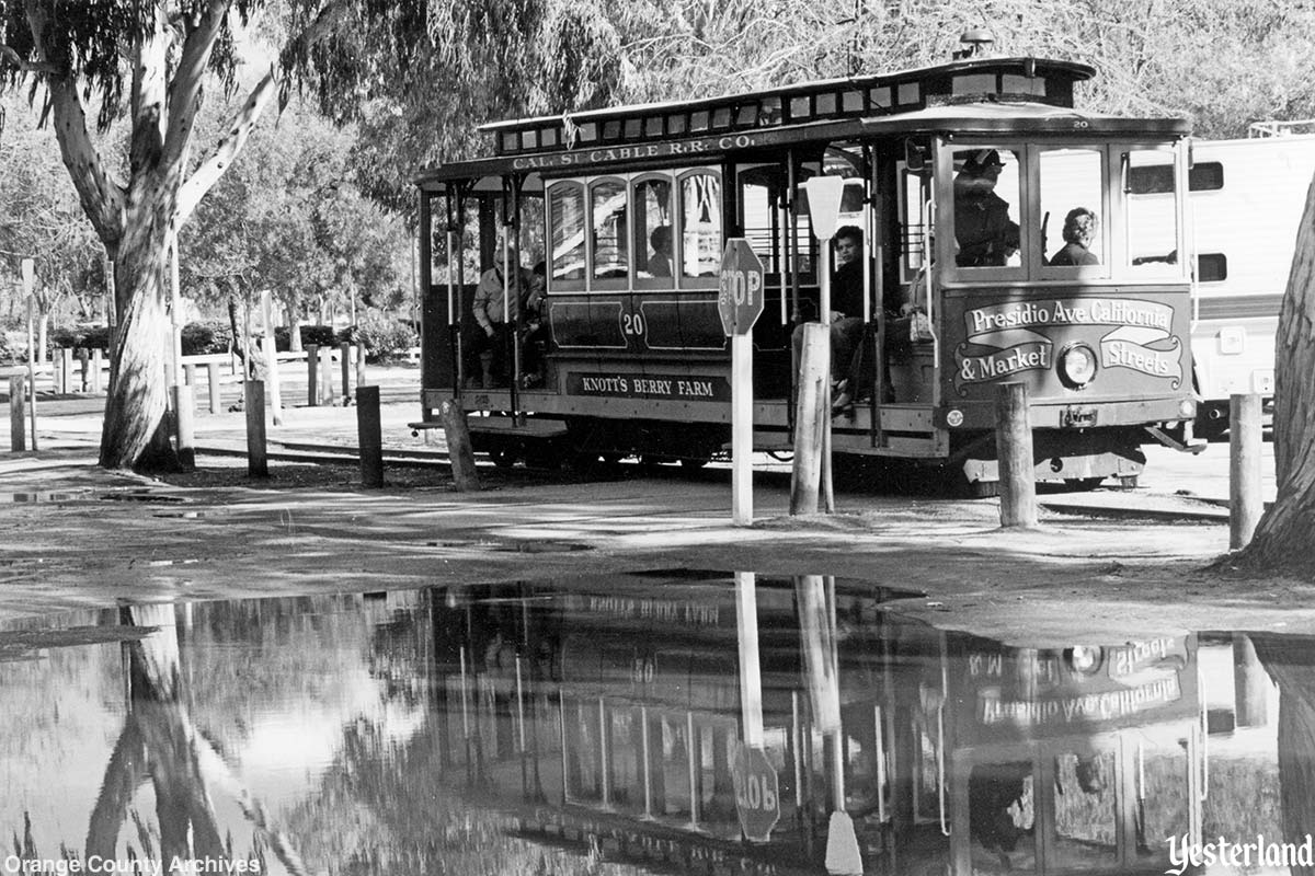 San Francisco Cable Car Ride at Knott's Berry Farm