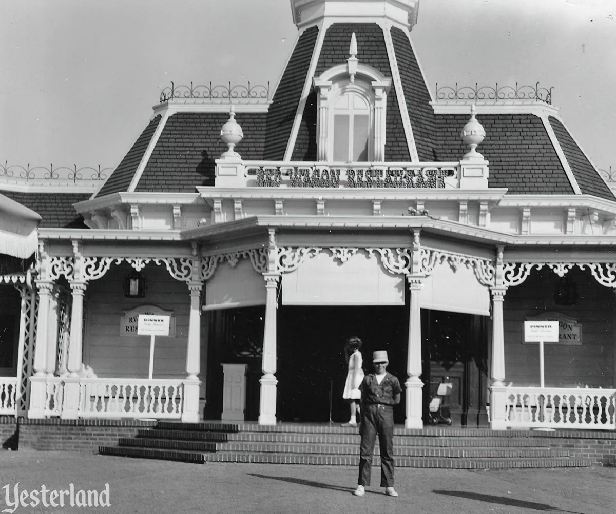 Red Wagon Inn / Plaza Inn at Disneyland