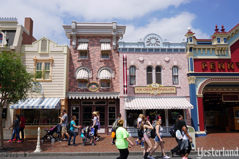 Sunkist Citrus House at Disneyland