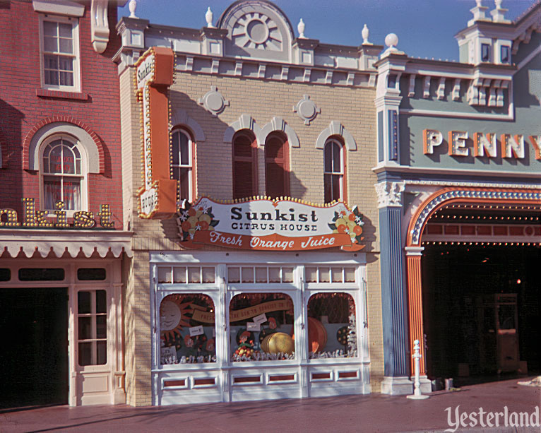 Disneyland in 1964 at Yesterland