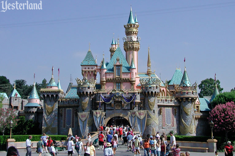 Sleeping Beauty Castle, Disneyland