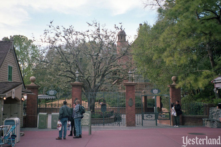 Magic Kingdom, 1996