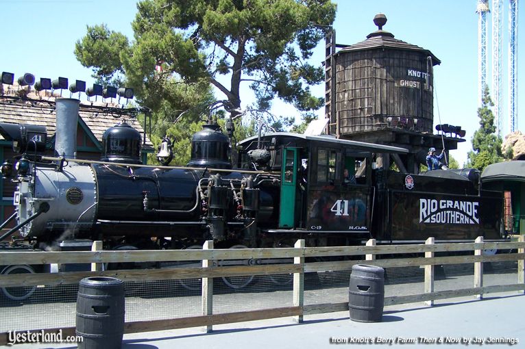 Knott’s Berry Farm, “Old 41” Steam Engine, 2006