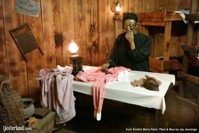 Knott’s Berry Farm, Wing Lee Laundry “Peek-In”, 2010