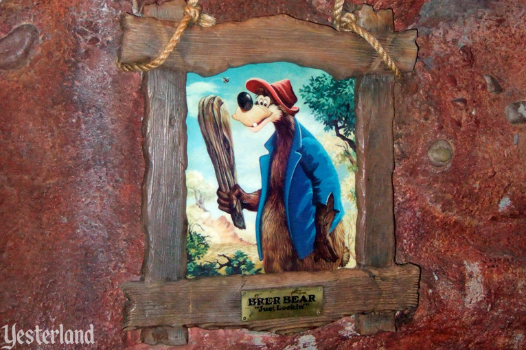 Picture of Br'er Bear at Splash Mountain, Magic Kingdom Park