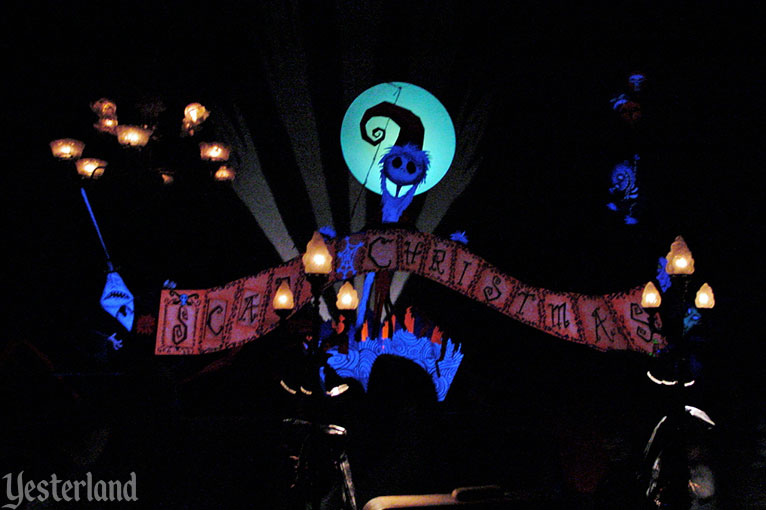 Haunted Mansion Holiday, Disneyland