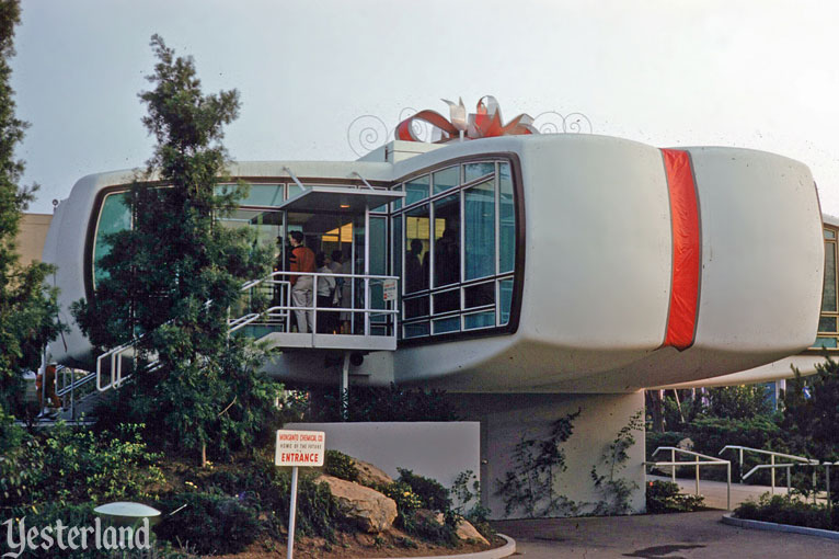 Vintage Disneyland Christmas Photo at Yesterland