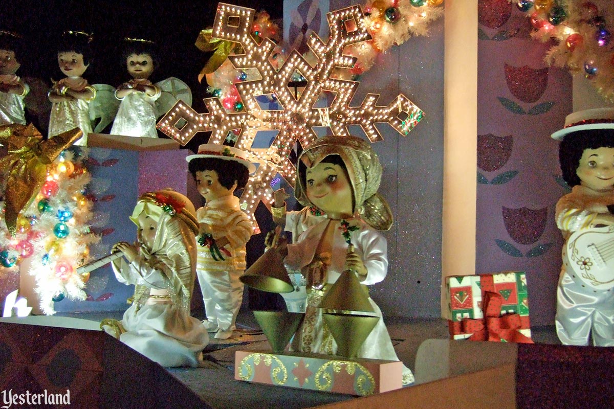 “it’s a small world” Holiday, Disneyland