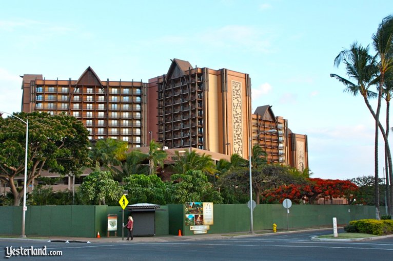 Aulani at Ko Olina at Yesterland.com