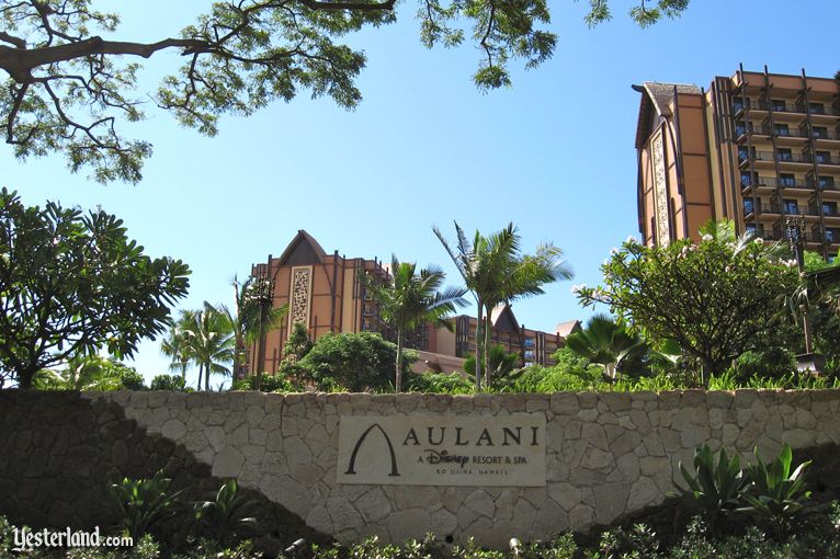 Aulani at Ko Olina at Yesterland.com