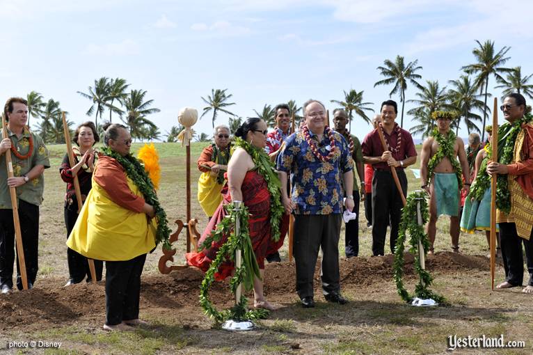 Photo of ground blessing at Disney Ko Olina ground breaking: © Disney