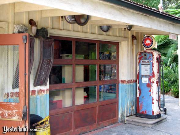 Dyno Gasolene at Animal Kingdom