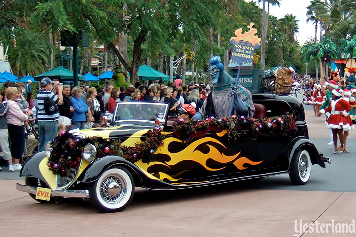 Hollywood Holly-Day Parade at Disney-MGM Studios