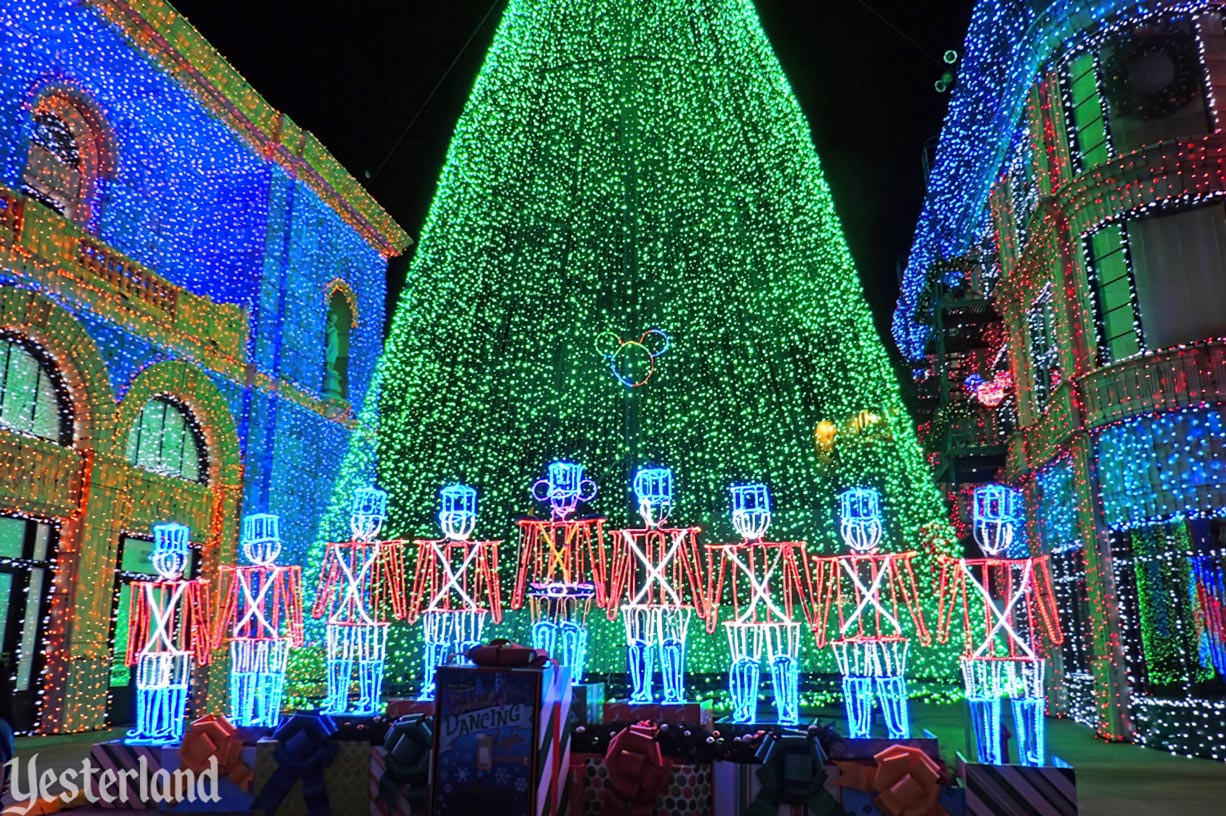 The Osborne Family Spectacle of Dancing Lights at Disney’s Hollywood Studios