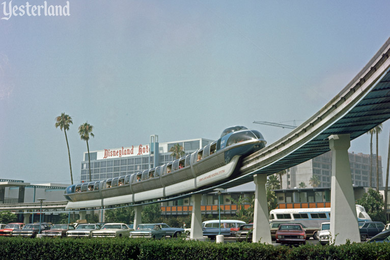 Disneyland Monorail